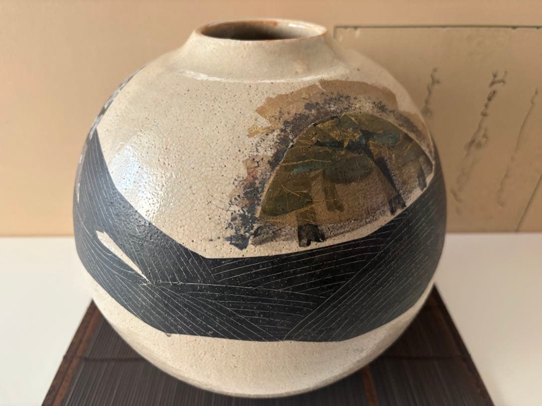 九谷焼花瓶　壺　花入　花器 金彩　角地耕山作　古美術　華道