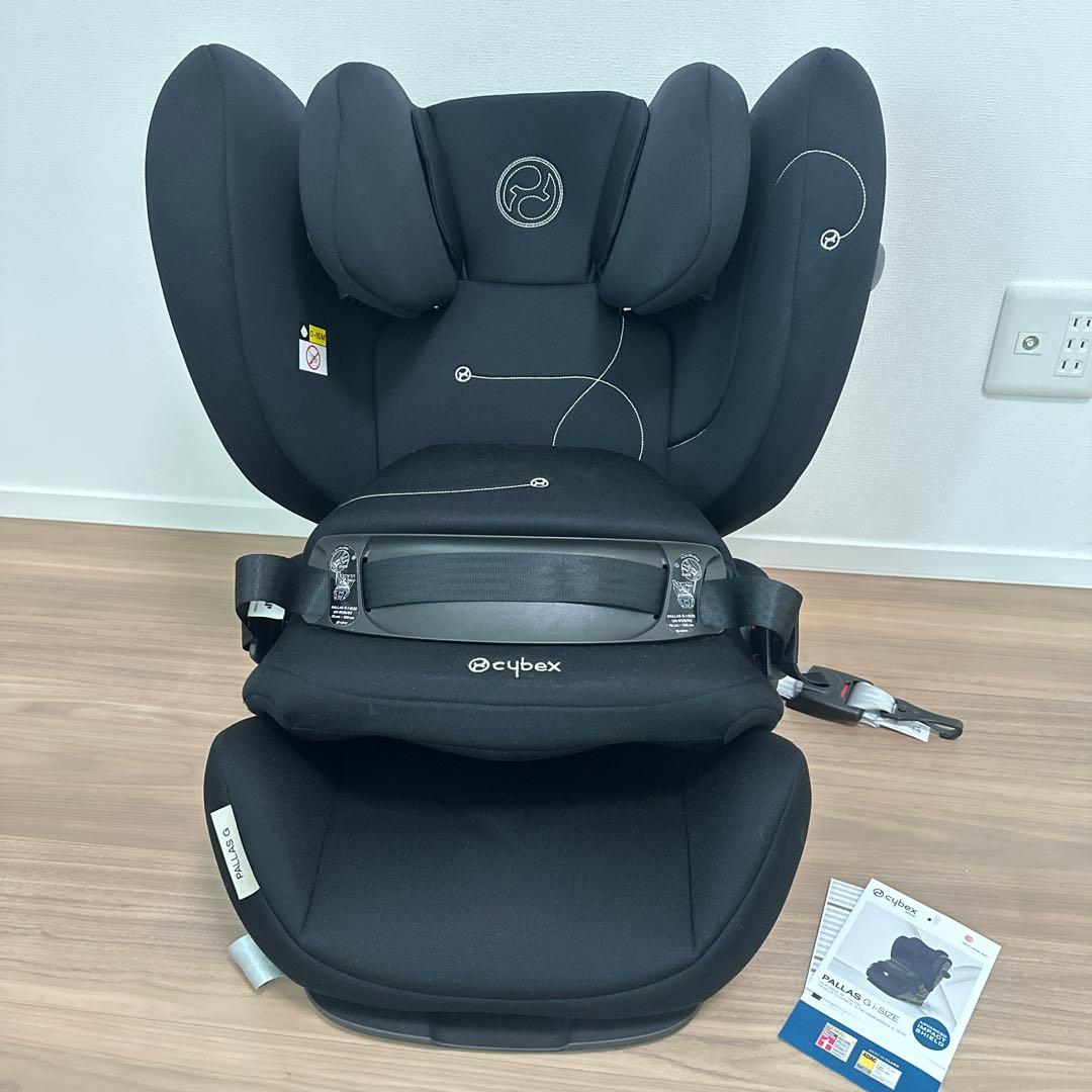 cybex 車用チャイルドシート 保護マット付き⭐︎