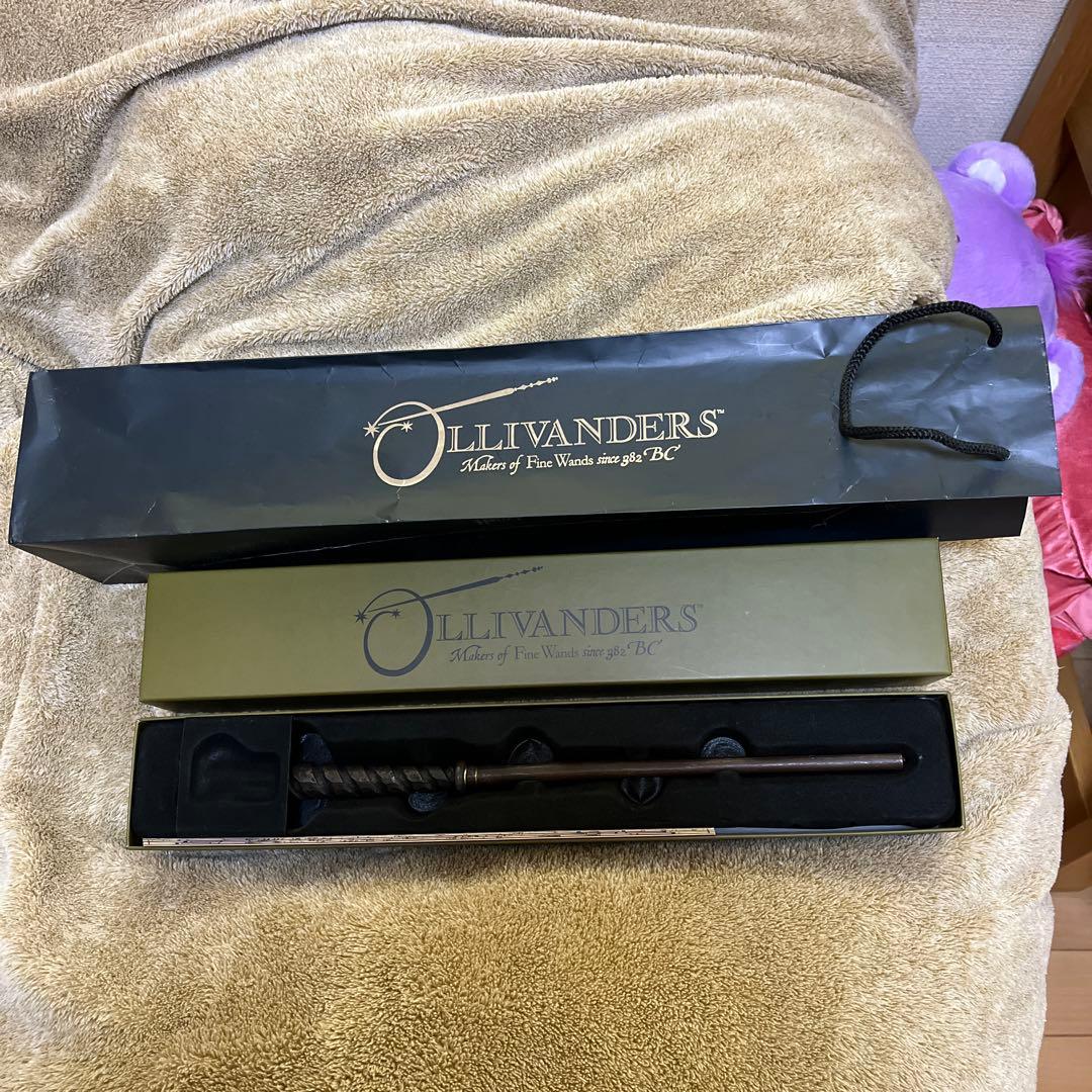 Ollivanders 魔法の杖 専用ボックス付き