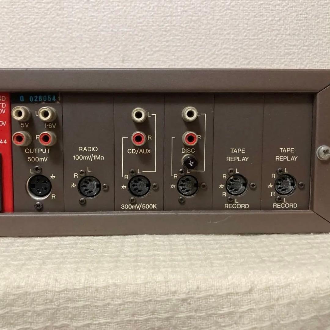 英国 名作 QUAD44プリアンプ後期型 アナログ盤好きな方にオススメCD入力有