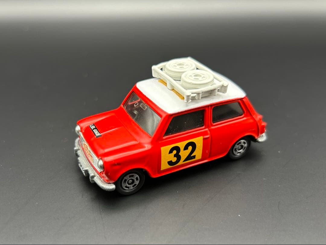 tomica ミニクーパー　トラフィック社　モンテカルロ　トミカ　ミニカー