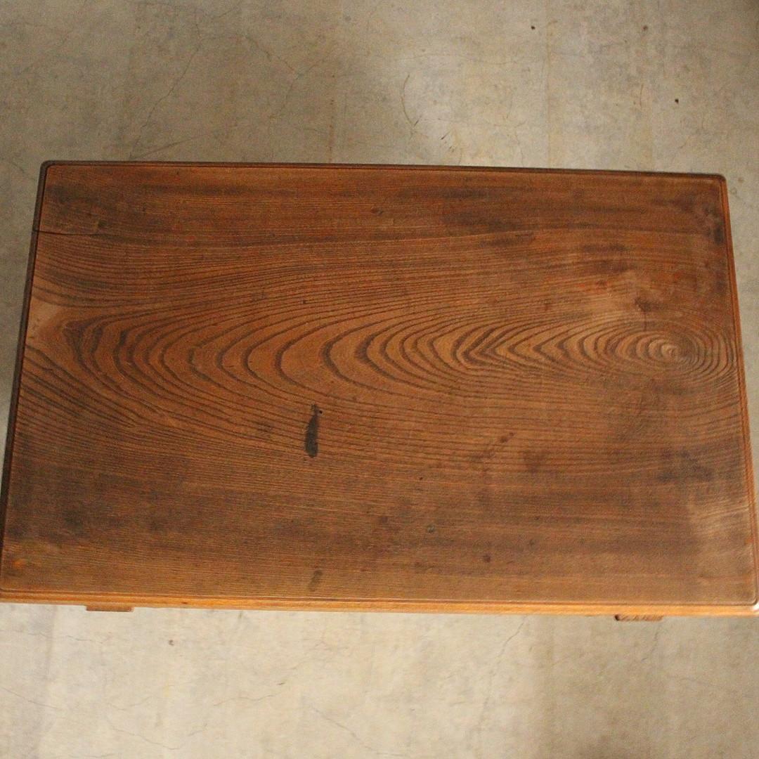 雰囲気の良い古い木製の机　引き出し2杯　ローテーブル　作業台　古家具　古民家