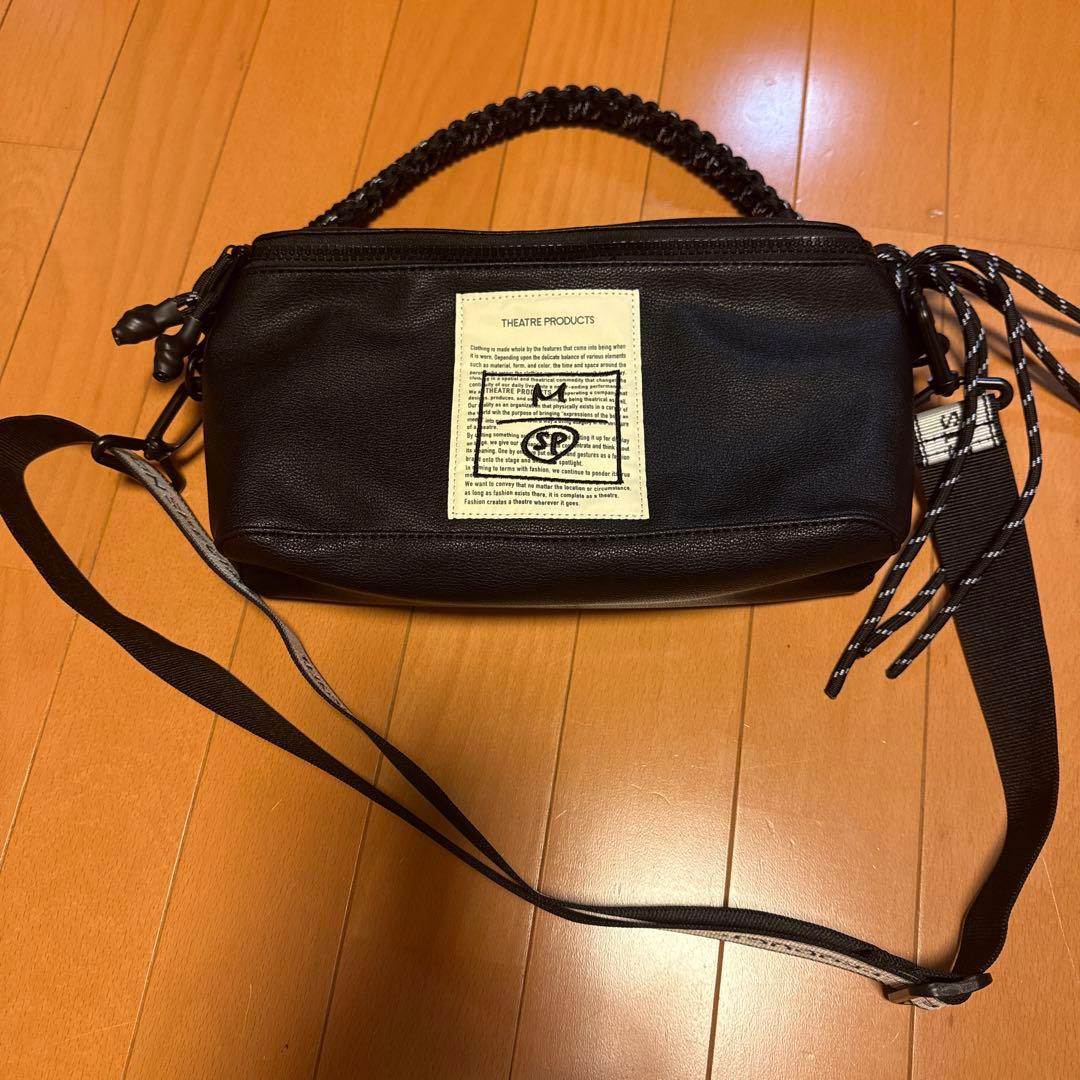 コラボレーションホライゾナルレザーショルダーバッグ　メゾンスペシャル