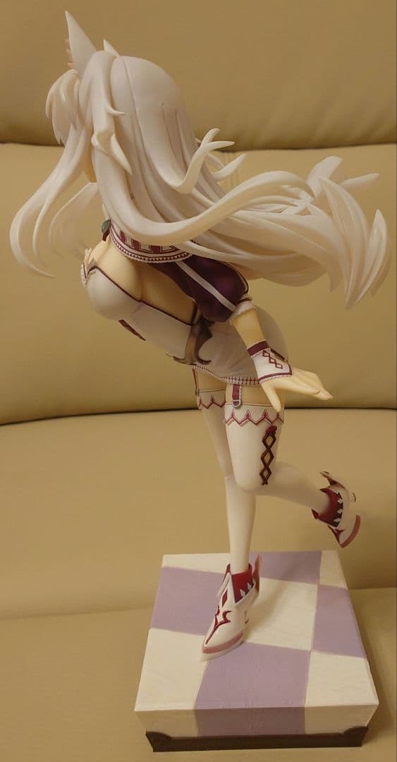 【中古・本体のみ】アリシア・ハート メフメラ フィギュア ダンジョントラベラーズ