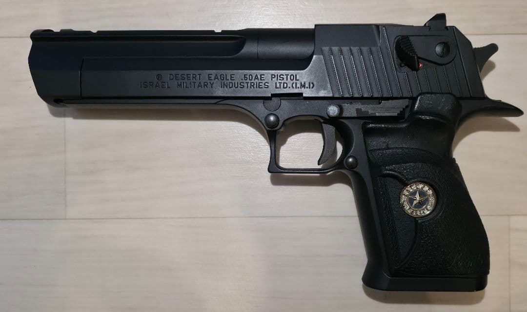 東京マルイ デザートイーグル ガスガン グリップ加水分解