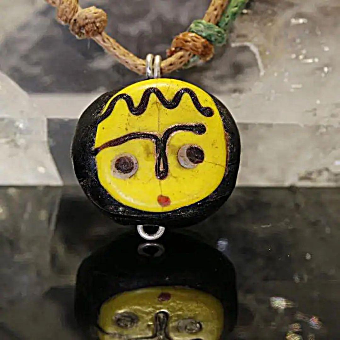 古代モザイク２人面ビーズ 紐ネックレス