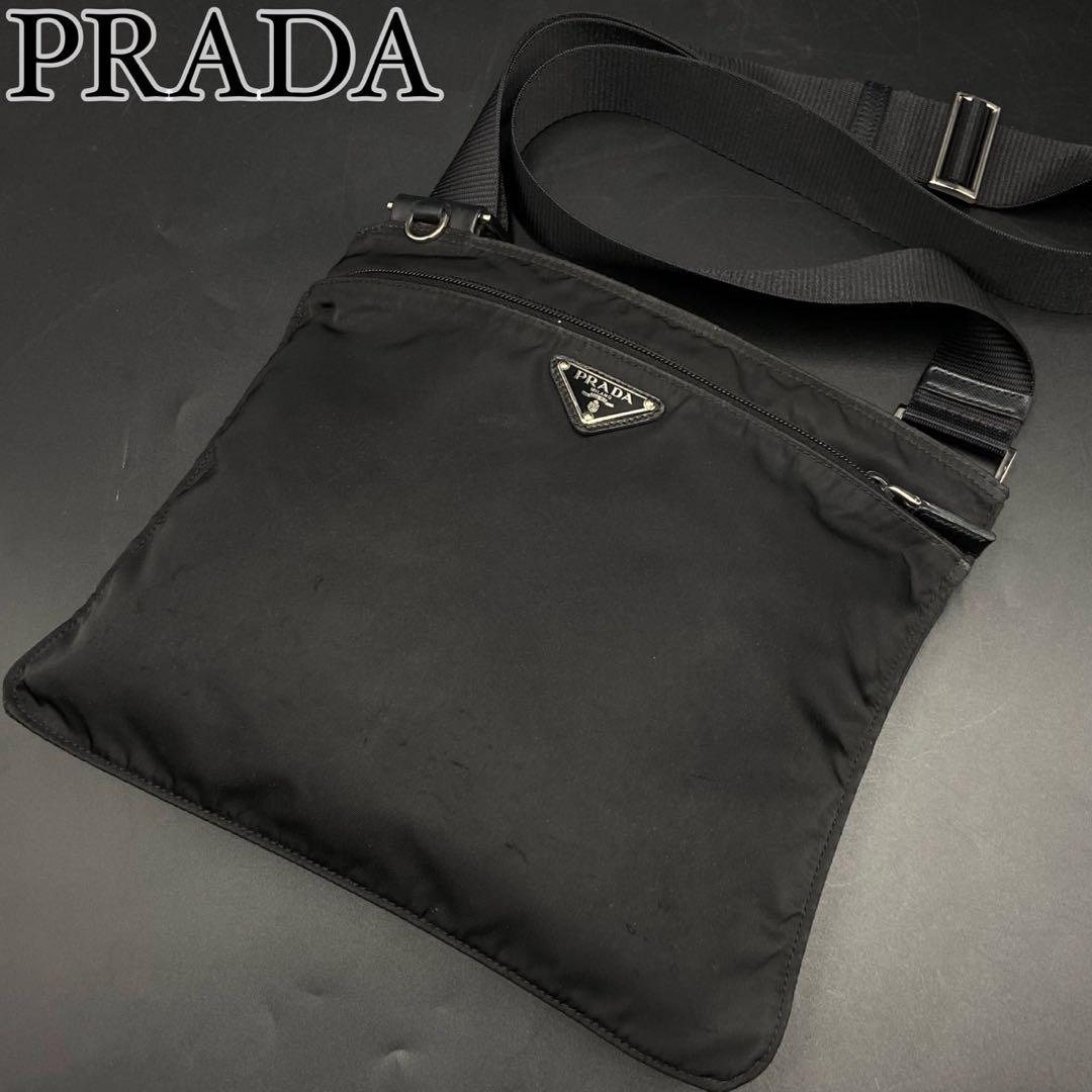 【近年モデル】プラダ 三角ロゴ ショルダーバッグ ブラック ナイロン