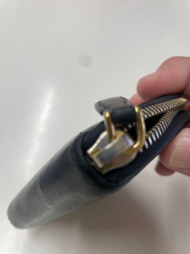 PRADA ブラック ケース　メンズ　レディース　プラダ　ブランド