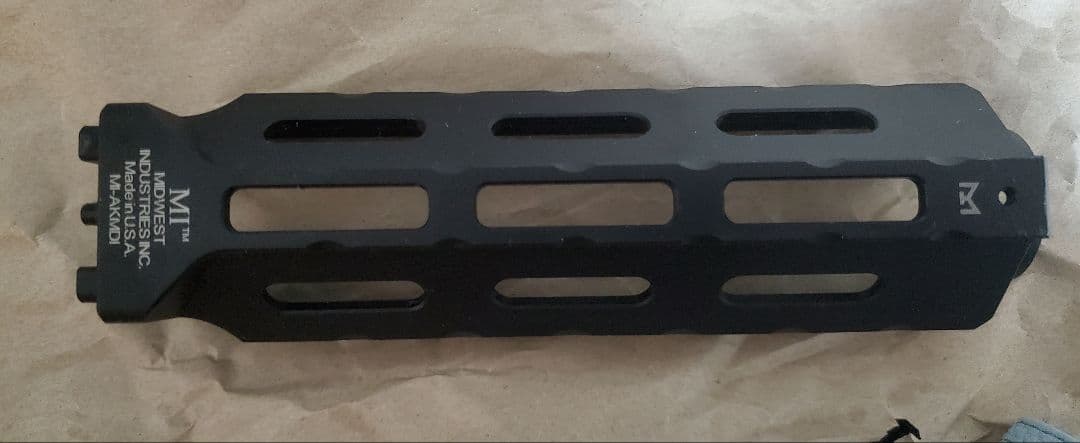 WII TECH マルイ GBB AKM 用 MIDWESTハンドガード+レール