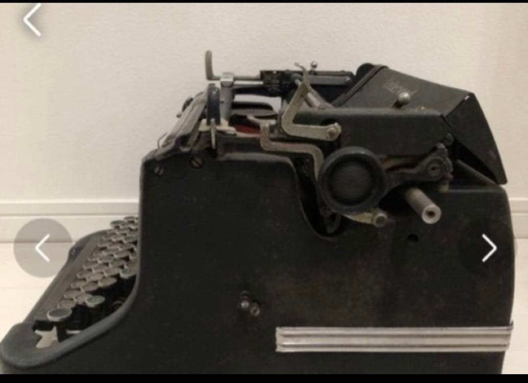 Underwood アンダーウッド　タイプライター　値下げしました