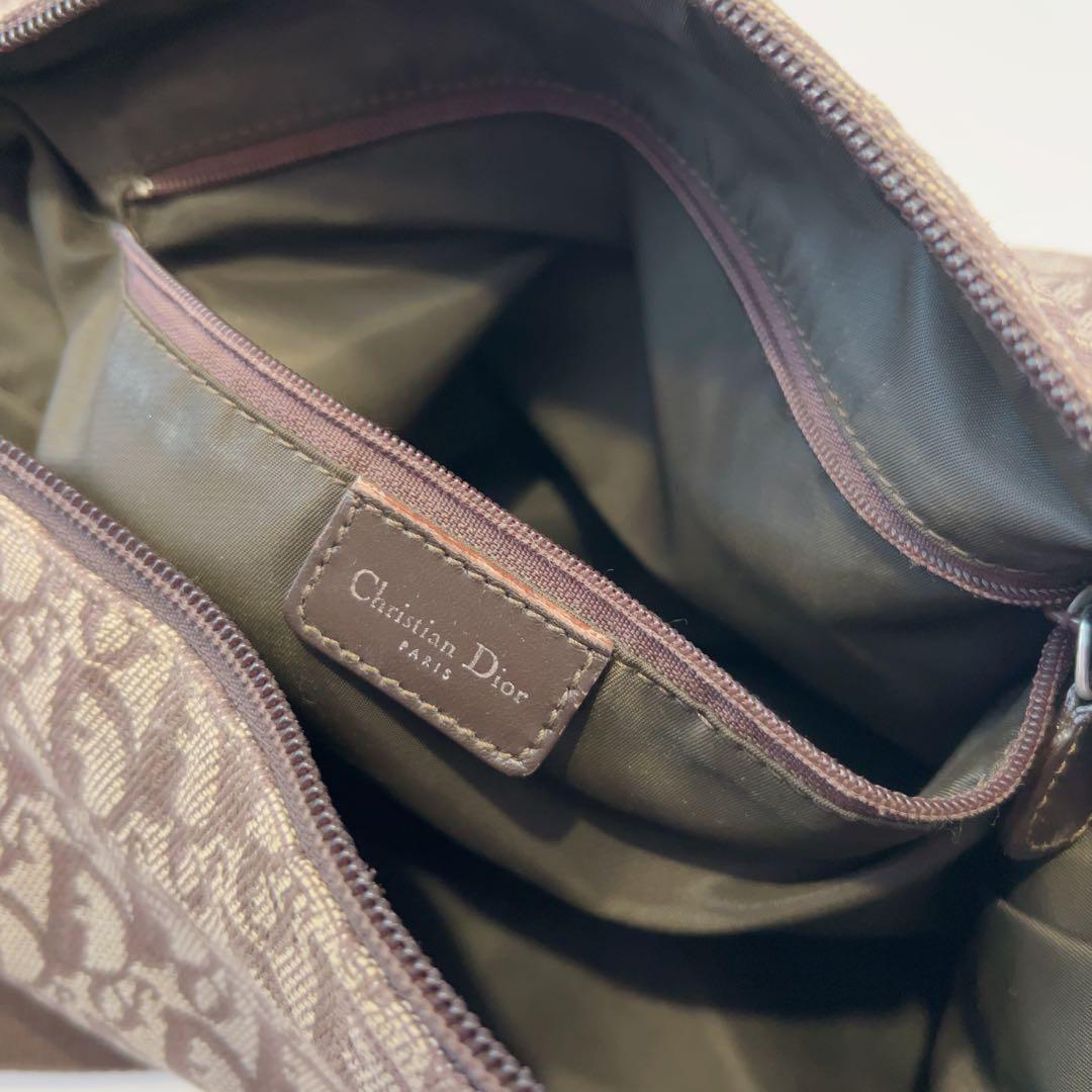 Dior ブラウンロゴショルダーバッグ
