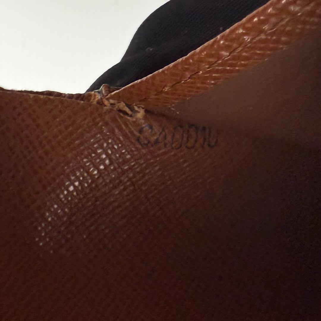 極美品　ルイヴィトン　モノグラム　ヴィエノワ　二つ折り財布　がま口