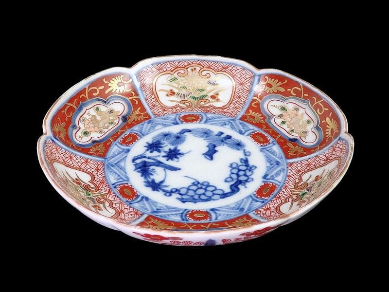 大聖寺伊万里　金襴手　菊に柘榴　松竹梅の図　輪花４寸皿２枚　E638AS-DCh