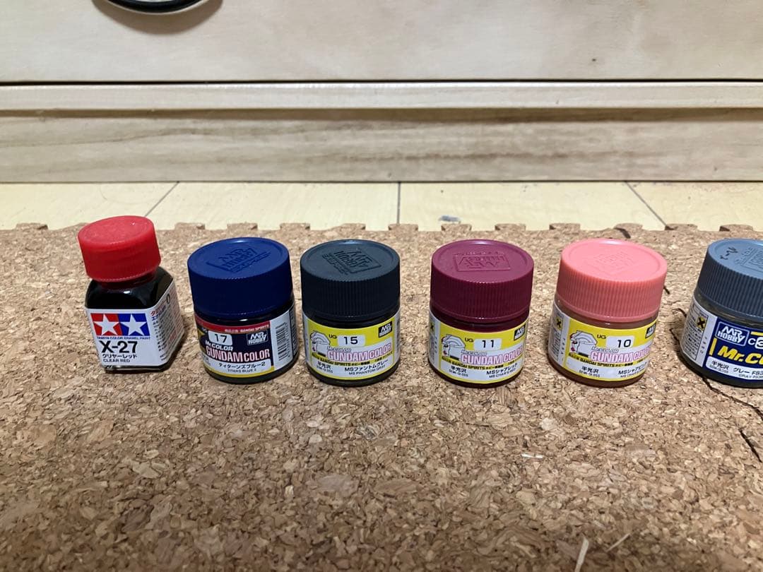 エアブラシ、コンプレッサー、ペイントブース　一式　ガンプラ・プラモデル