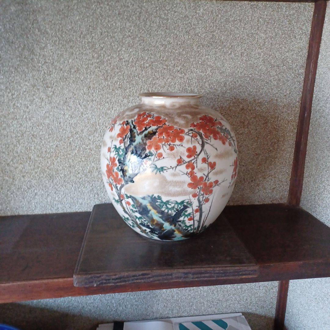 壺　九谷桃仙　台付き