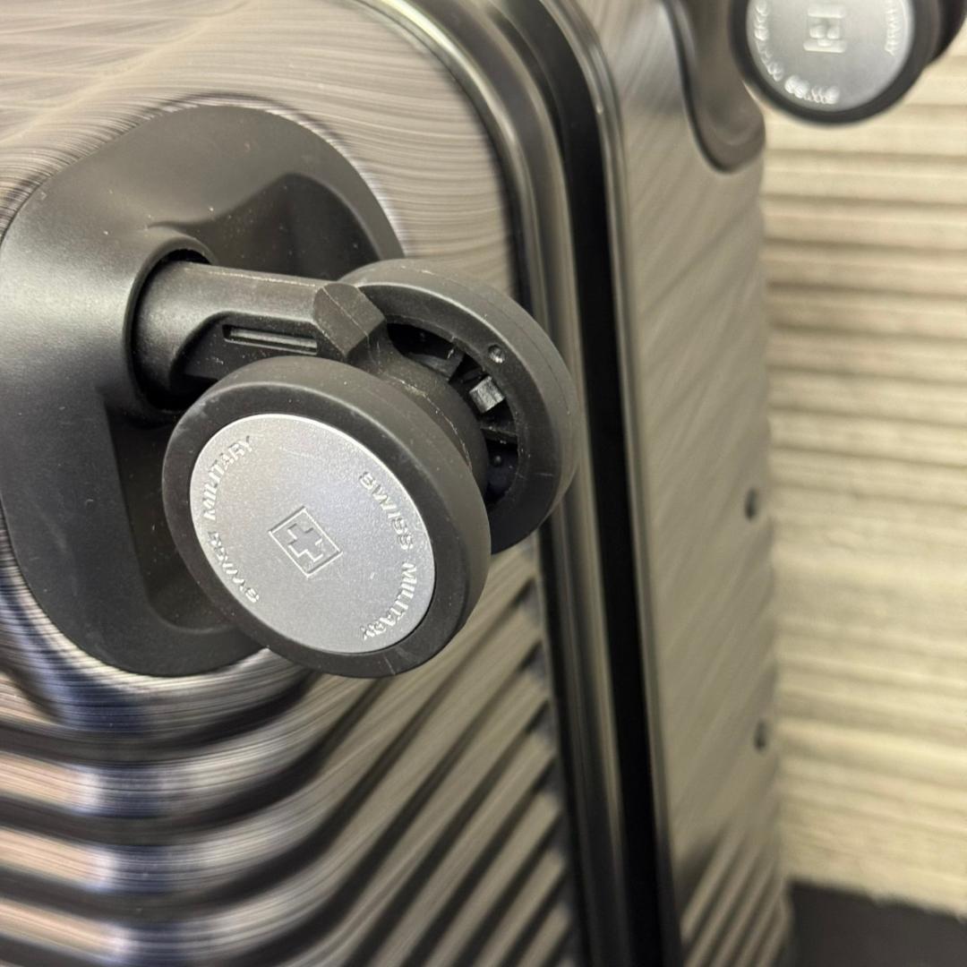 ☆☆スイスミリタリー　SM-I828　キャリーバッグ　105L　64144