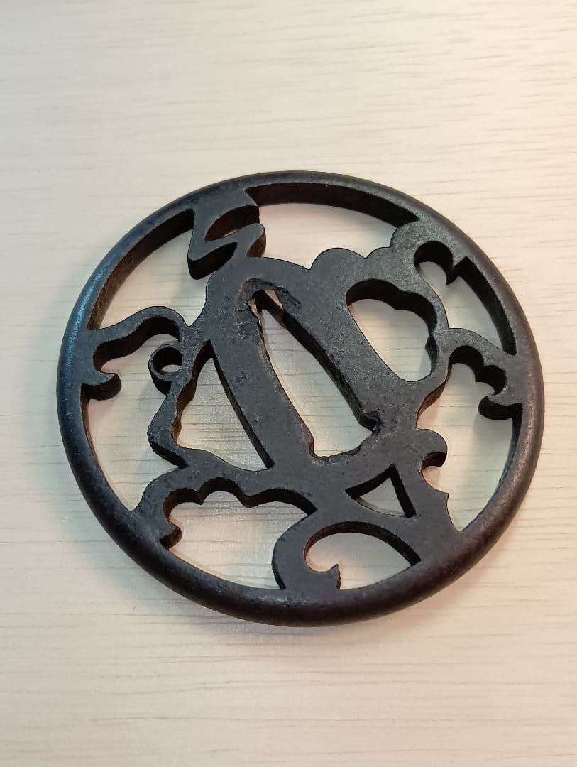 専用画面　鍔　赤坂透かし鍔　特別貴重認定書有り