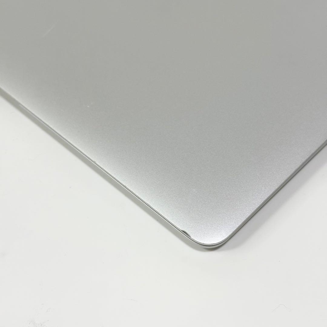 macbook 2017 12インチ 16gb シルバー