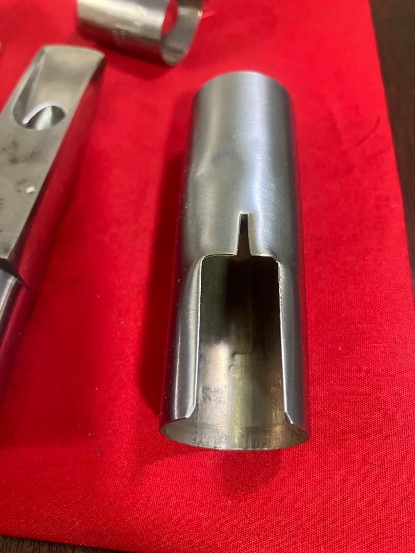 Berg Larsen メタルマウスピース 100/1M オフセット　リガチャー