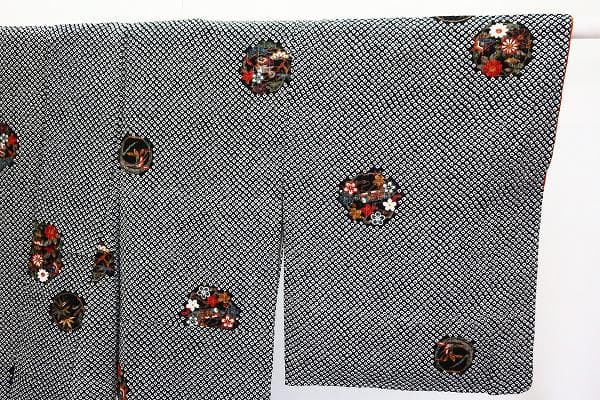 ★専用★未使用品 小紋 総絞り 黒 吉祥文様 身丈161.5cm 裄丈65cm