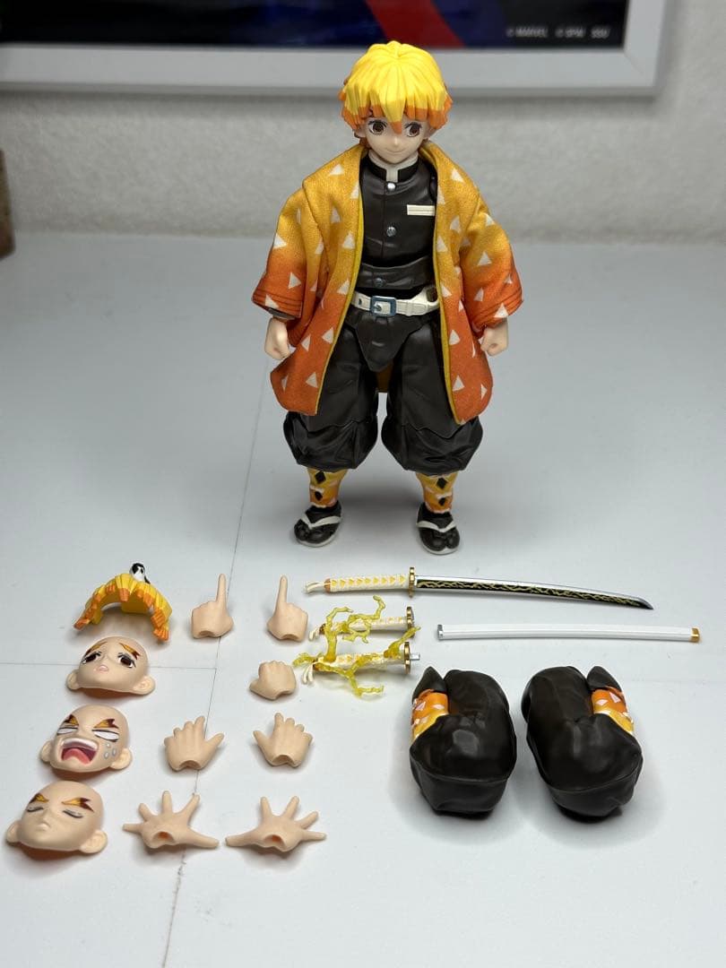 BUZZmod 鬼滅の刃 ￼我妻善逸 フィギュア