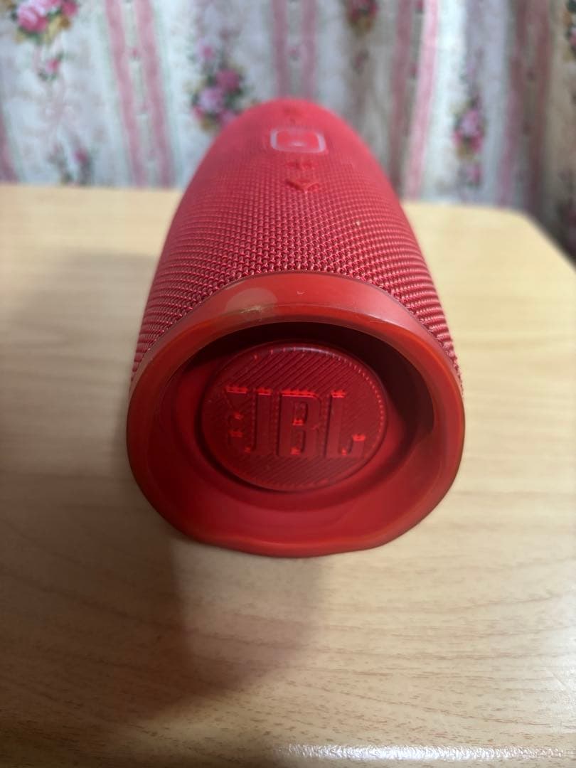 JBL CHARGE 4 Bluetoothスピーカー