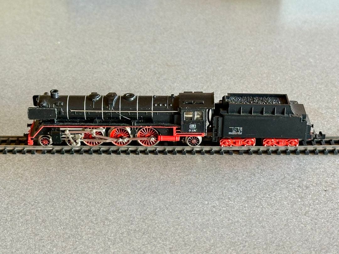 MINITRIX Nゲージ ドイツ鉄道(DB) 蒸気機関車 BR 01 型