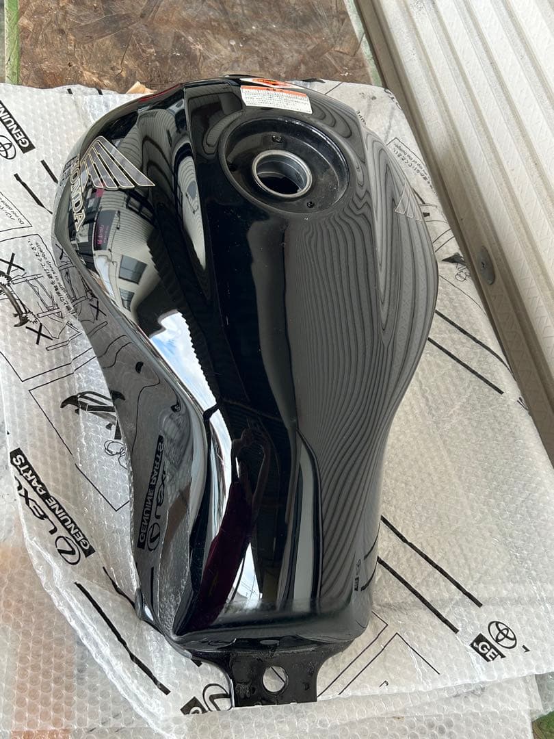 ホンダ❗️CB400SF❗️NC42用　燃料タンク❗️