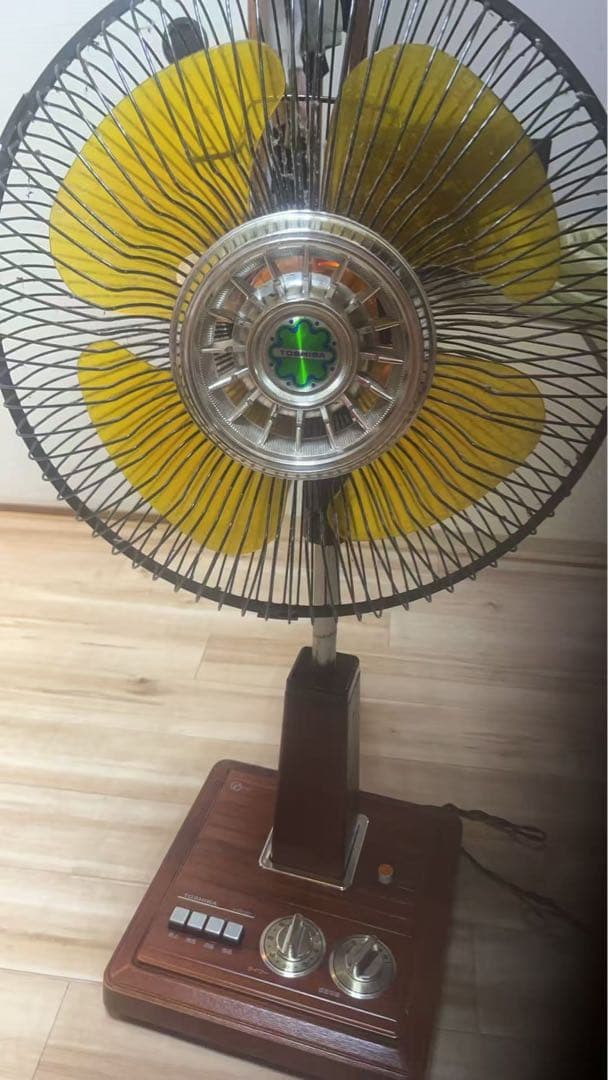 扇風機 昭和レトロ TOSHIBA 東芝 H-30D45Y 木目 黄色