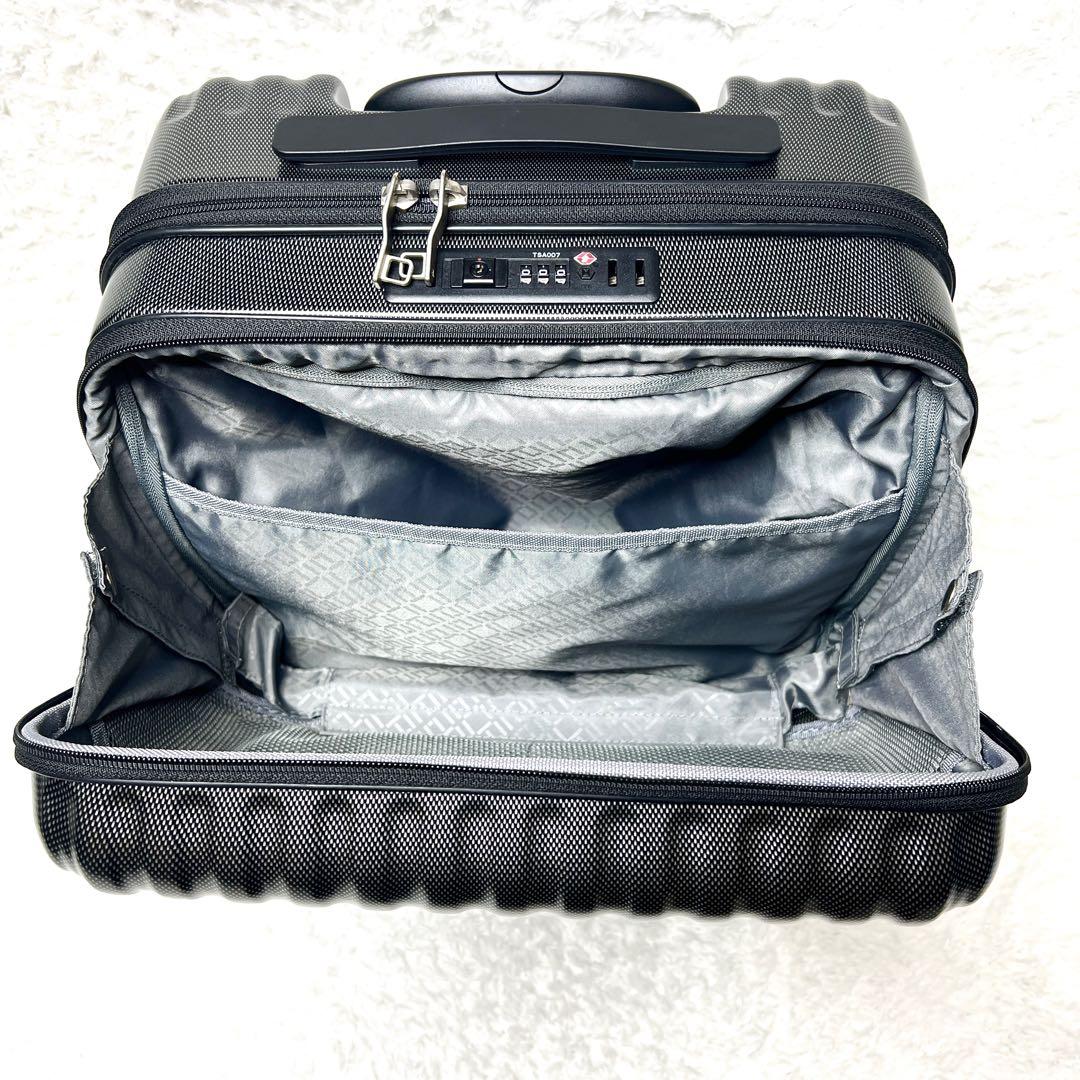 【極美品】ace. エース パリセイド3-Z 06722 機内持込 TSAロック