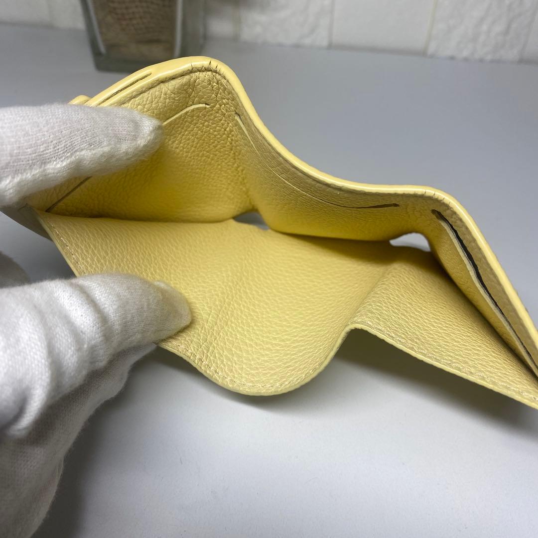 超美品 LOUIS VUITTON 限定カラー バナナ ロックミニ 財布