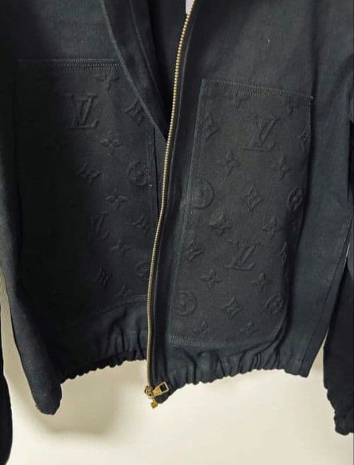 限定　ルイヴィトン　デニムジャケット　フーディパーカー