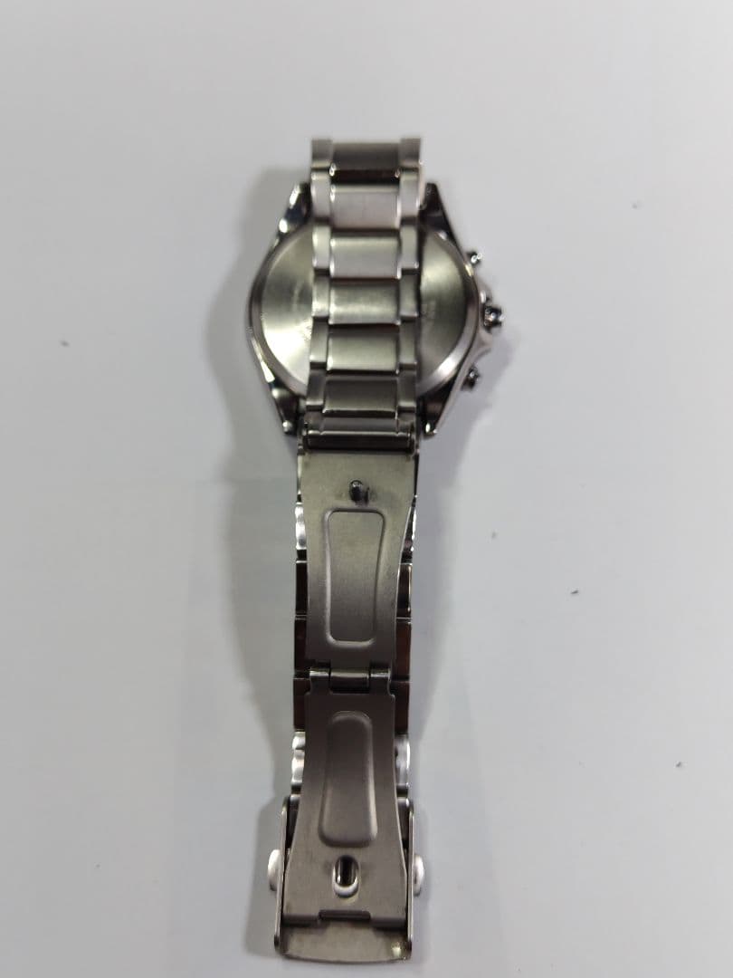 シチズン　アテッサ　エコドライブ　軽量スーパーチタン製　 電波時計