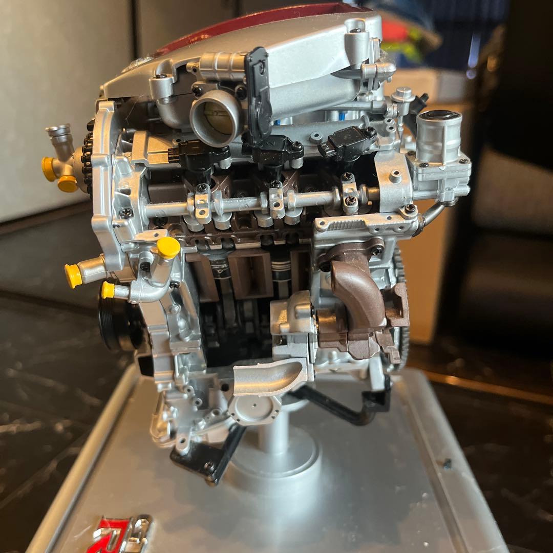 イーグルモス　GTRエンジン クリアケース付き