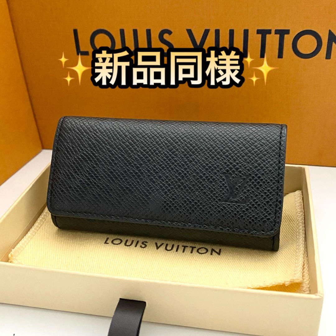 使用わずか　ルイヴィトン　タイガ　キーケース　ミュルティクレ4