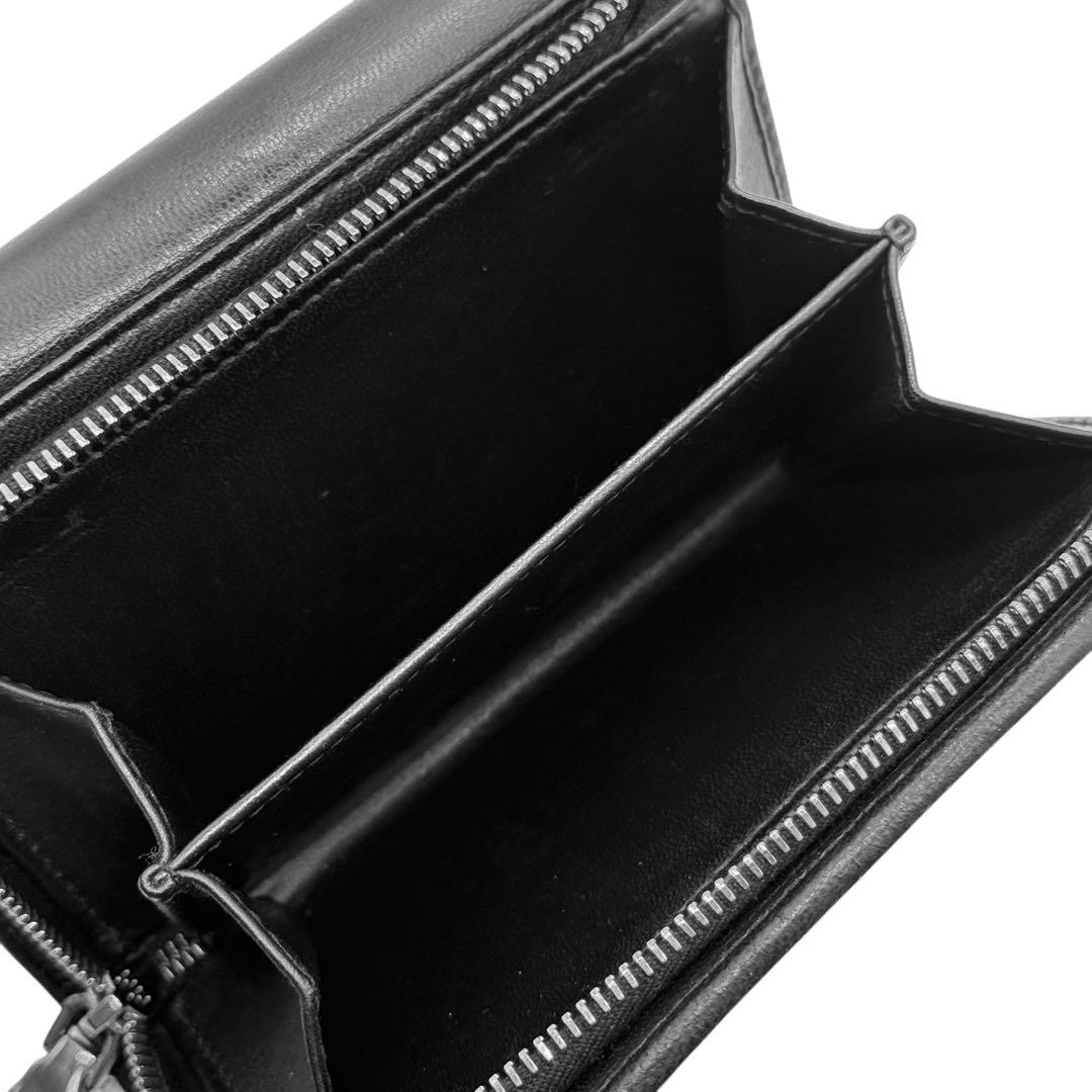 【美品 正規品 】 miumiu マテラッセ 二つ折り財布 RFID搭載