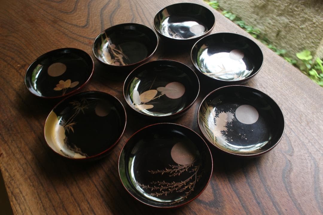 ばら売り可！時代内黒溜塗に優美な月蒔絵の映える小皿8点（検輪島塗蒔絵皿銘々皿