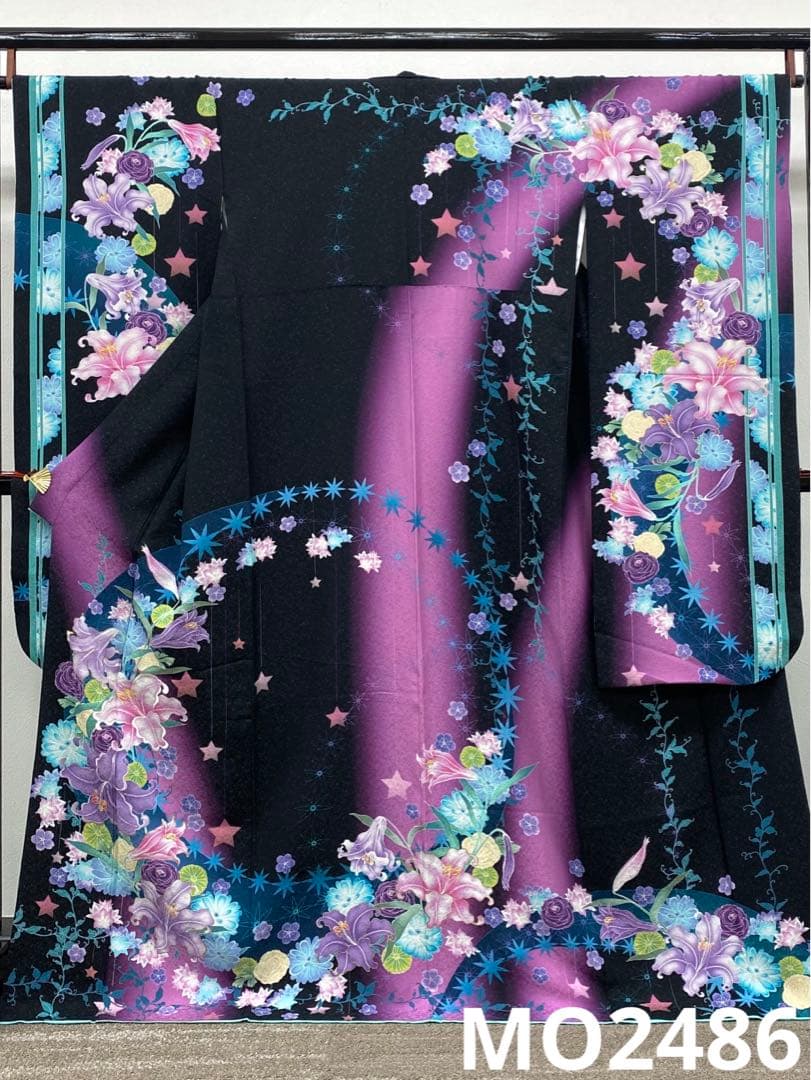 振袖 豪華 銀通し 刺繍 金彩 紋意匠 百合 身丈166cm