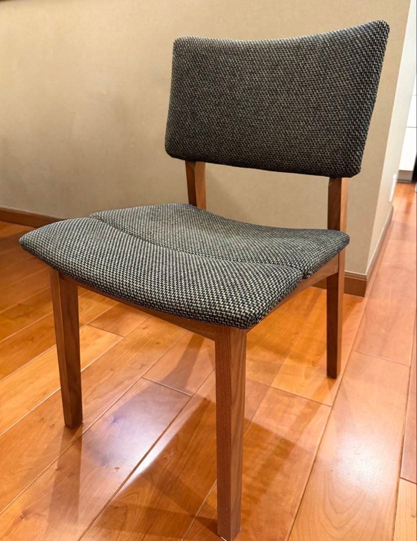 【大阪引取希望】【中古】木製ダイニングテーブルと4脚チェアセット