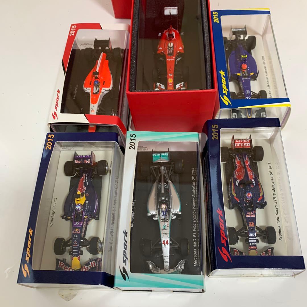 F1 15年ベテル、フェルスタッペン、ハミルトン（ワールドチャンピオン）リカルド