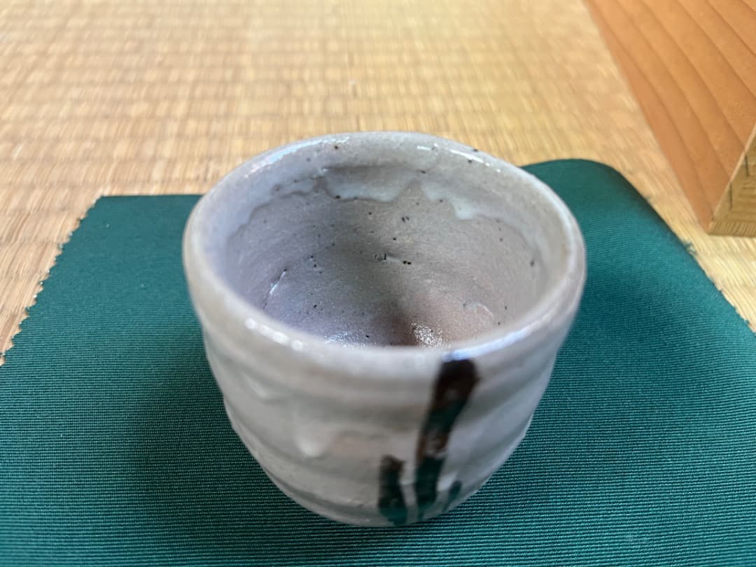 西岡小十（小次郎窯）　絵唐津　ぐい呑