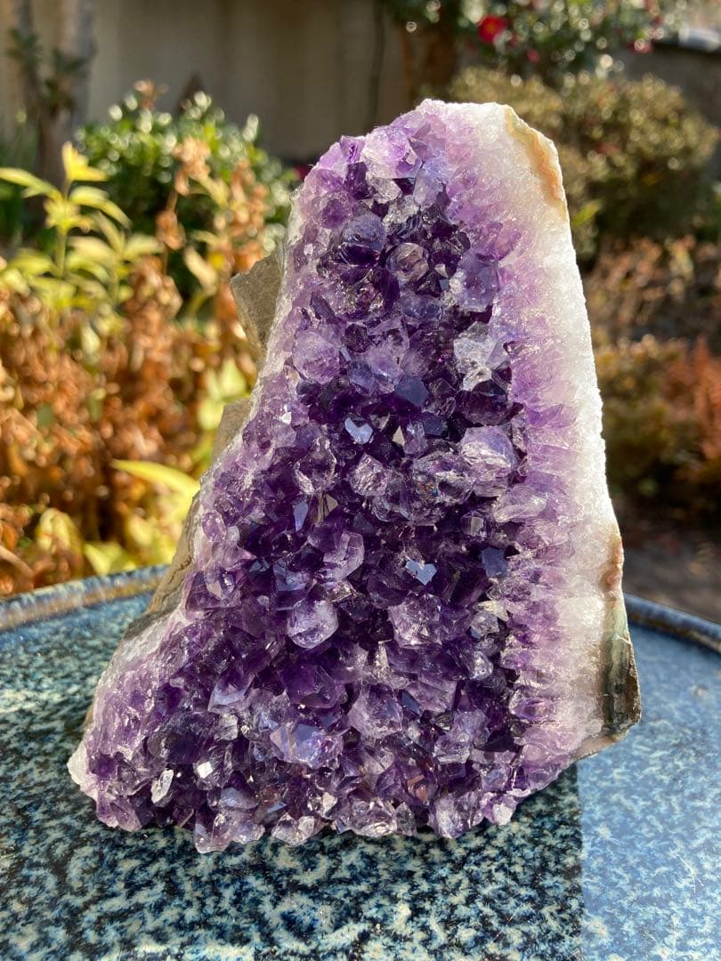 紫色の美しいアメジスト　原石 パワーストーン　ヒーリング　約15cm