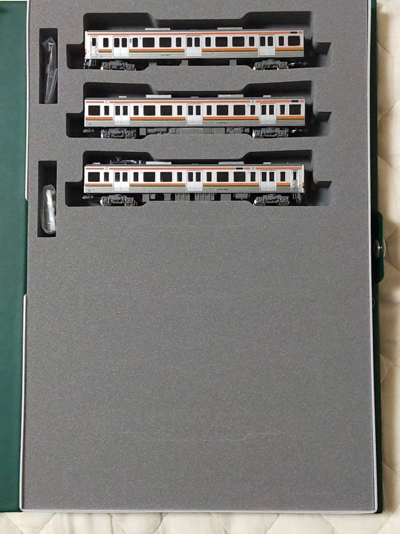 KATO 211系5000番台 (東海道本線) 3両セット 10-1861 新品