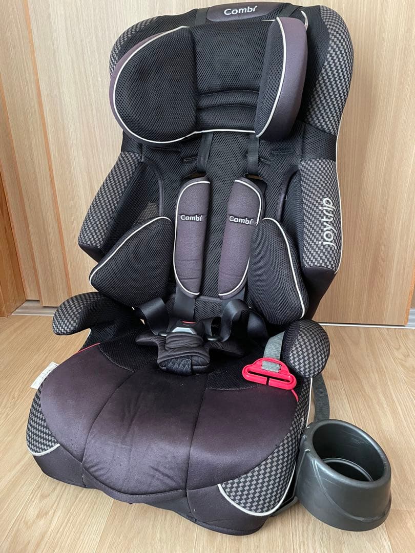コンビ ジョイトリップ チャイルドシート ジュニアシート