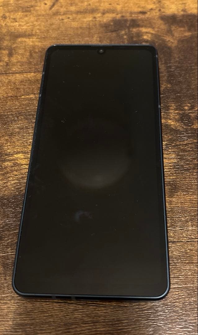 SHARP AQUOS 6.1型　sense８　SH-M26 SIMフリー