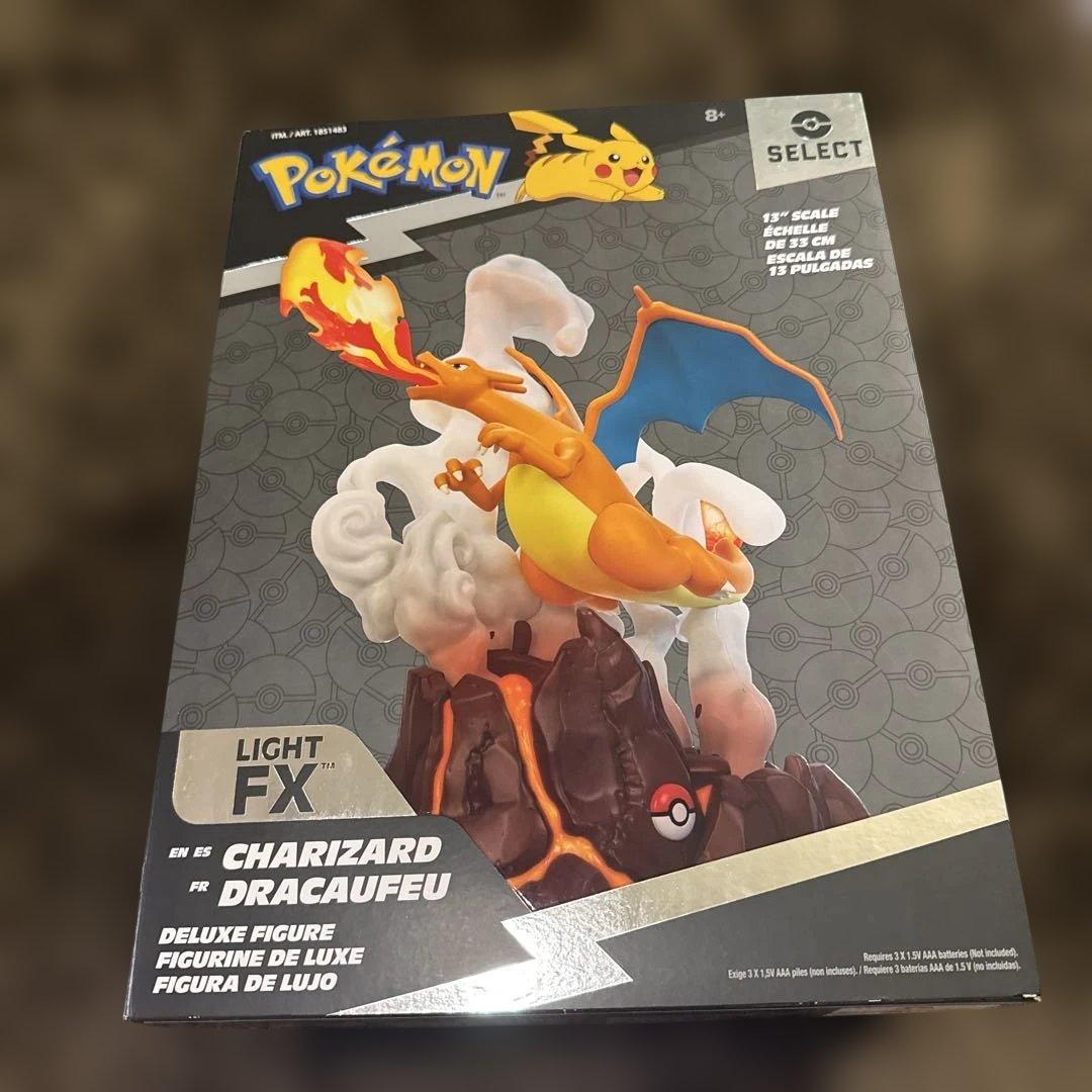ポケモン Charizard (Dracaufeu) デラックスフィギュア