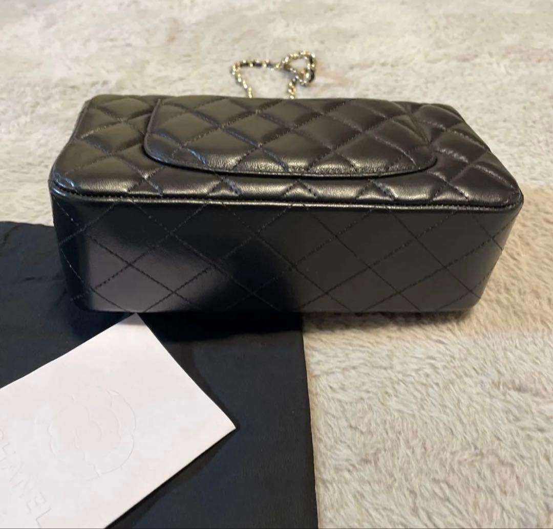 ノベルティ　シャネル　ショルダーバッグ　チェーン　ラムスキン　即日発送