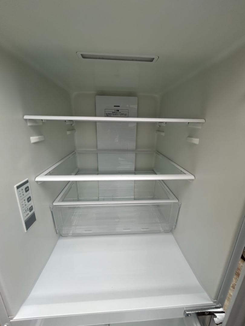 全国送料無料 ハイセンス 3ドア冷凍冷蔵庫 HR-D2801W 2019年製