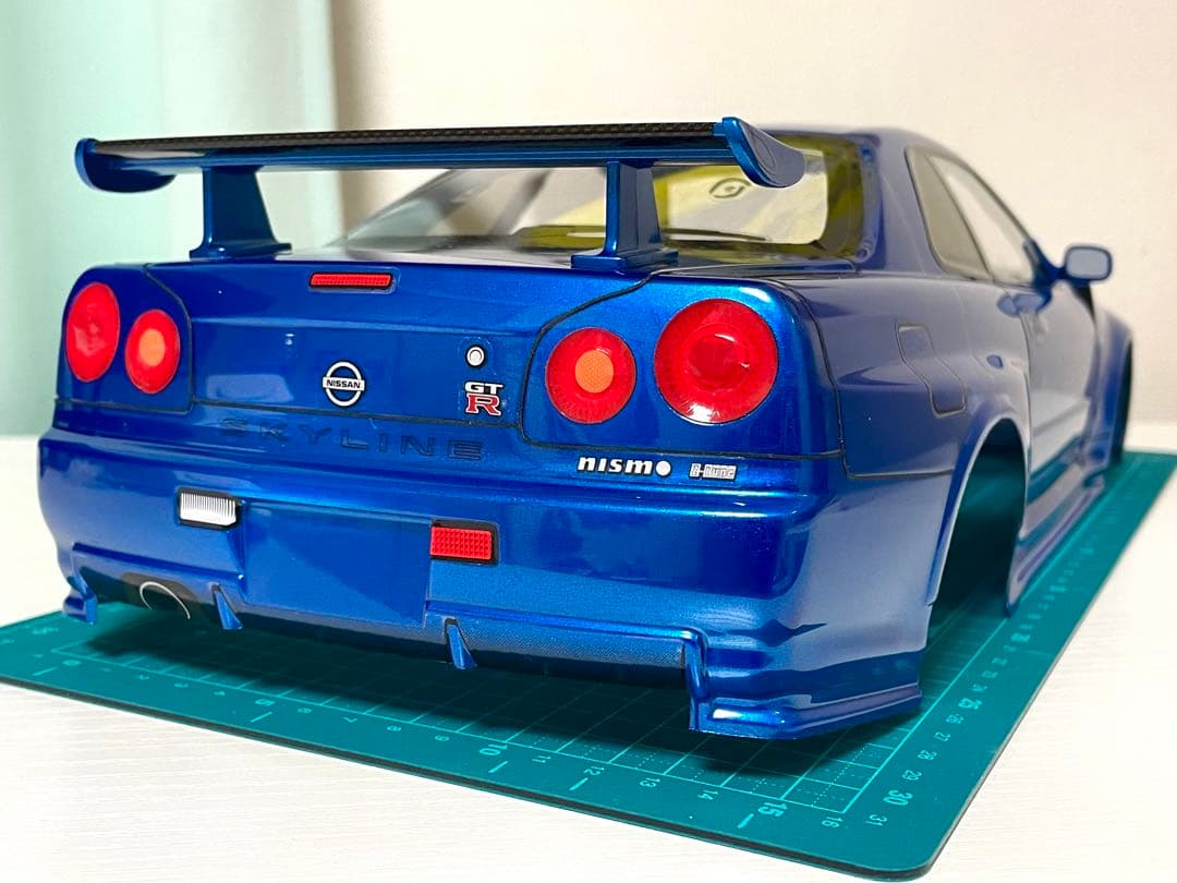 タミヤラジコンボディR34 GTR Z-tune