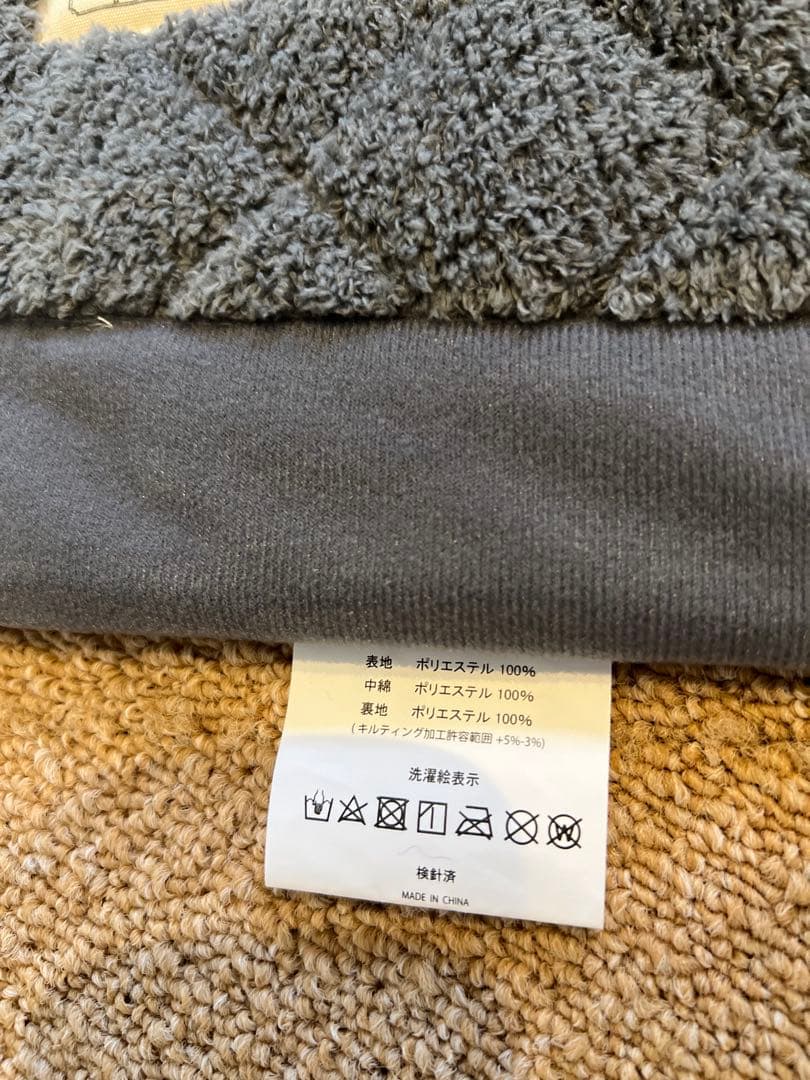 新品　フルート　コタツ掛布団、ラグ　正方形こたつセット